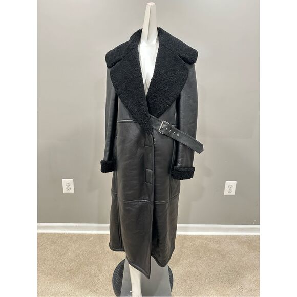 NWT Alexander McQueen Shearling Wide Notched Lapel Leather Coat Size US2 $4479 - Picture 1 of 8